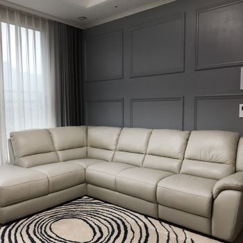 Recliner sofa