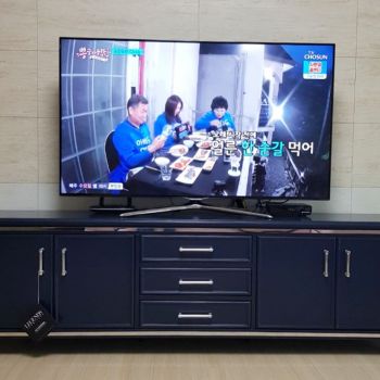 퀄리티가 느껴지는 가구네요