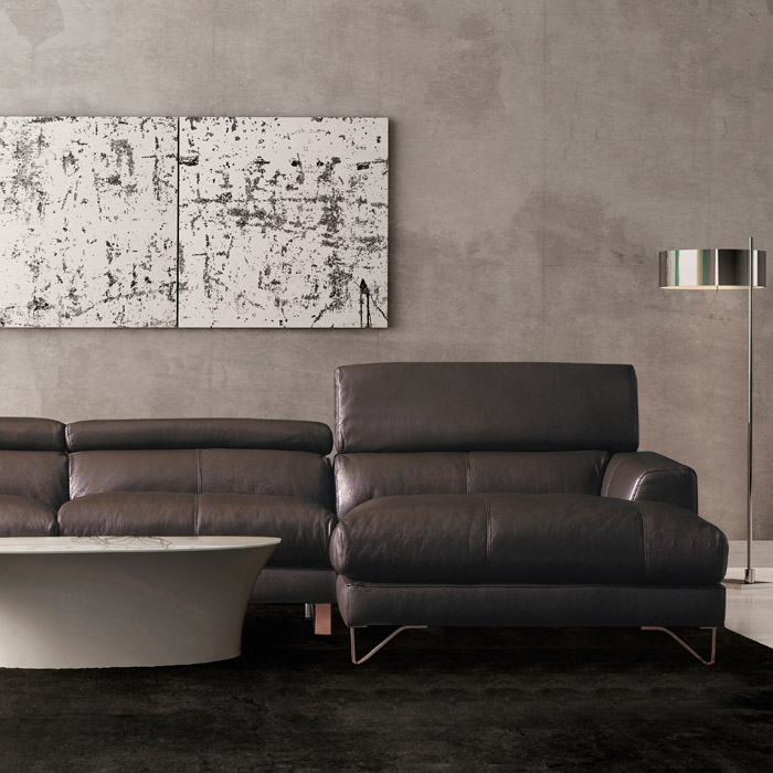 <b> MU-A0030-Brown </b> <br>Top Leather Sofa w/ Chaise