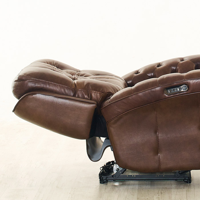 <b>E1724-Oak</b>Leather Recliner Chair