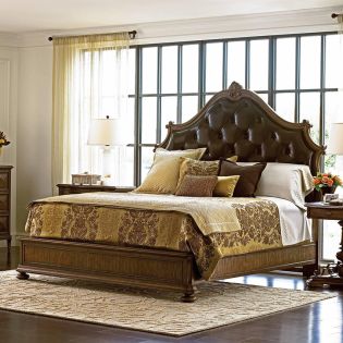 391-13 Villa FioraKing Leather Bed