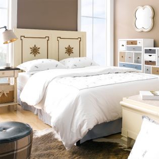 Cream & Gold  Queen Panel Bed